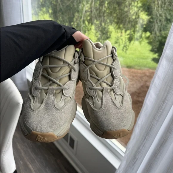 Adidas Yeezy 500 stone 7 8.5 - Picture 3 of 7